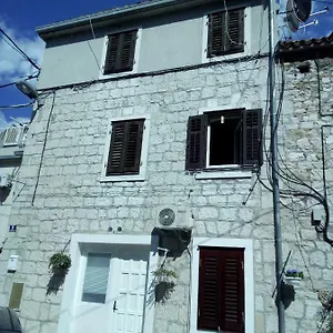 Apartman Dario Apartment